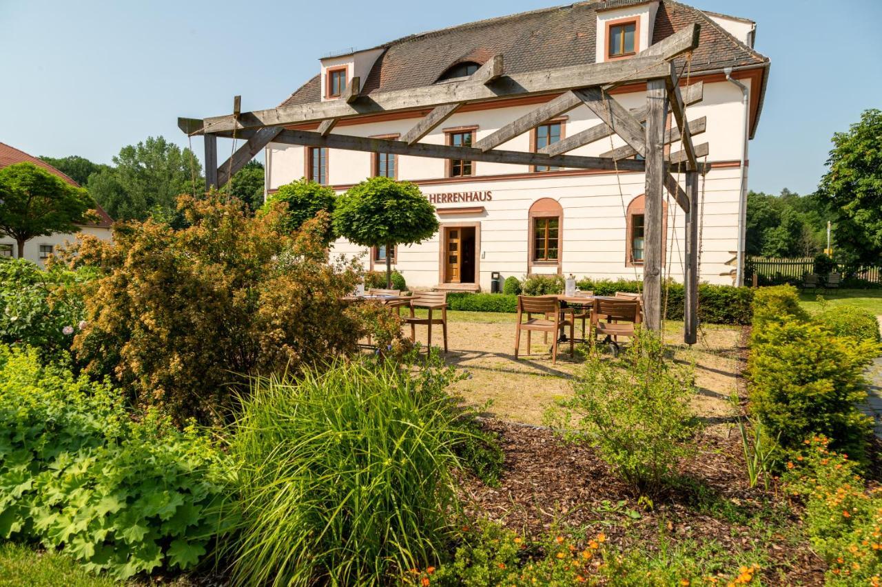 Gaestehaus Kloster Nimbschen Grimma Exterior photo